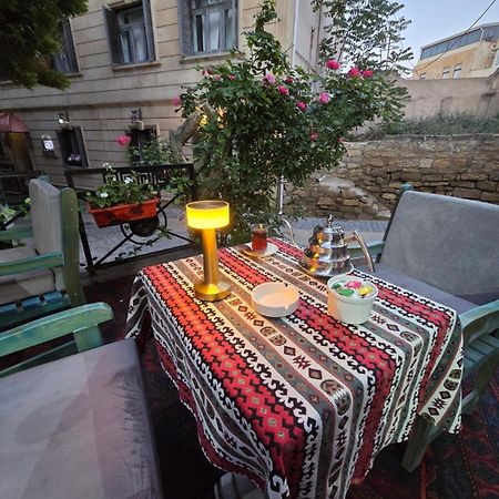 Chambers Old City Hotel Baku Exteriör bild