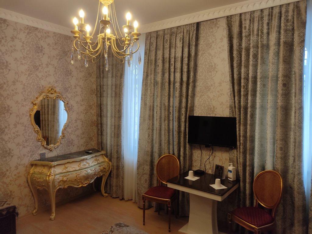 Chambers Old City Hotel Baku Exteriör bild