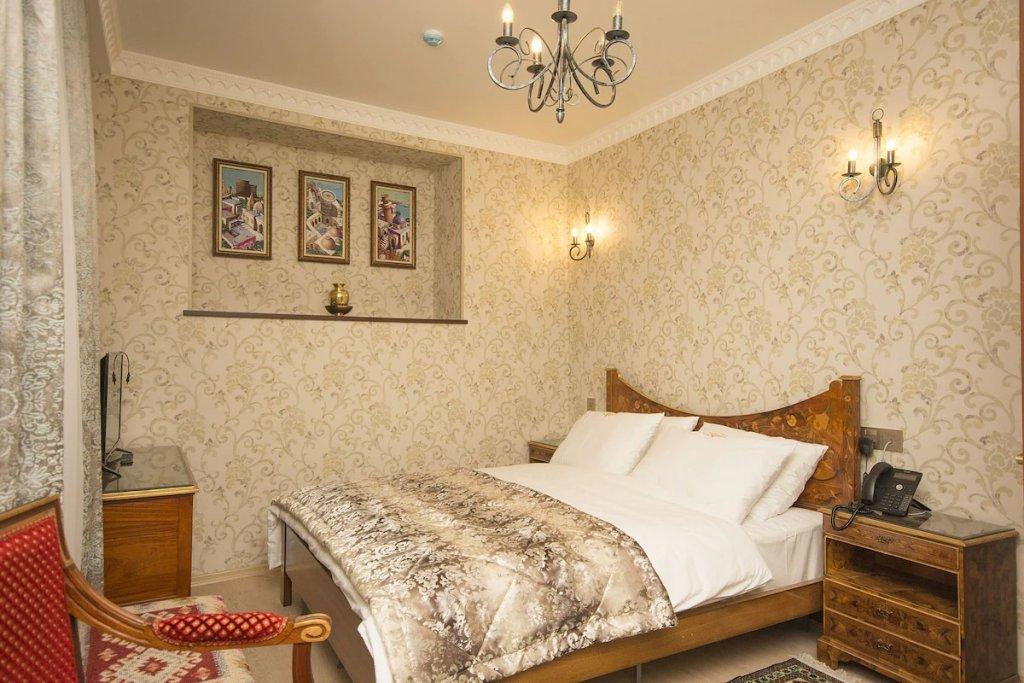 Chambers Old City Hotel Baku Exteriör bild